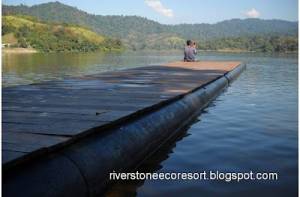 Pelantar aktiviti sukan 'Rowing'